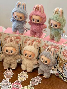 Pop Mart Labubu Exciting Macaron V1 Lychee Berry Authentic[blind box]